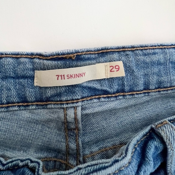 LEVI’S 711 Skinny Women Jeans - Picture 4 of 5